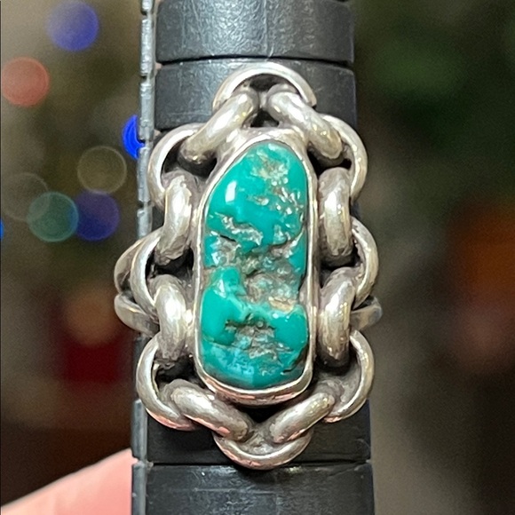 Vintage Jewelry - Vintage Native American Signed Turquoise Chain Link Sterling Silver Ring